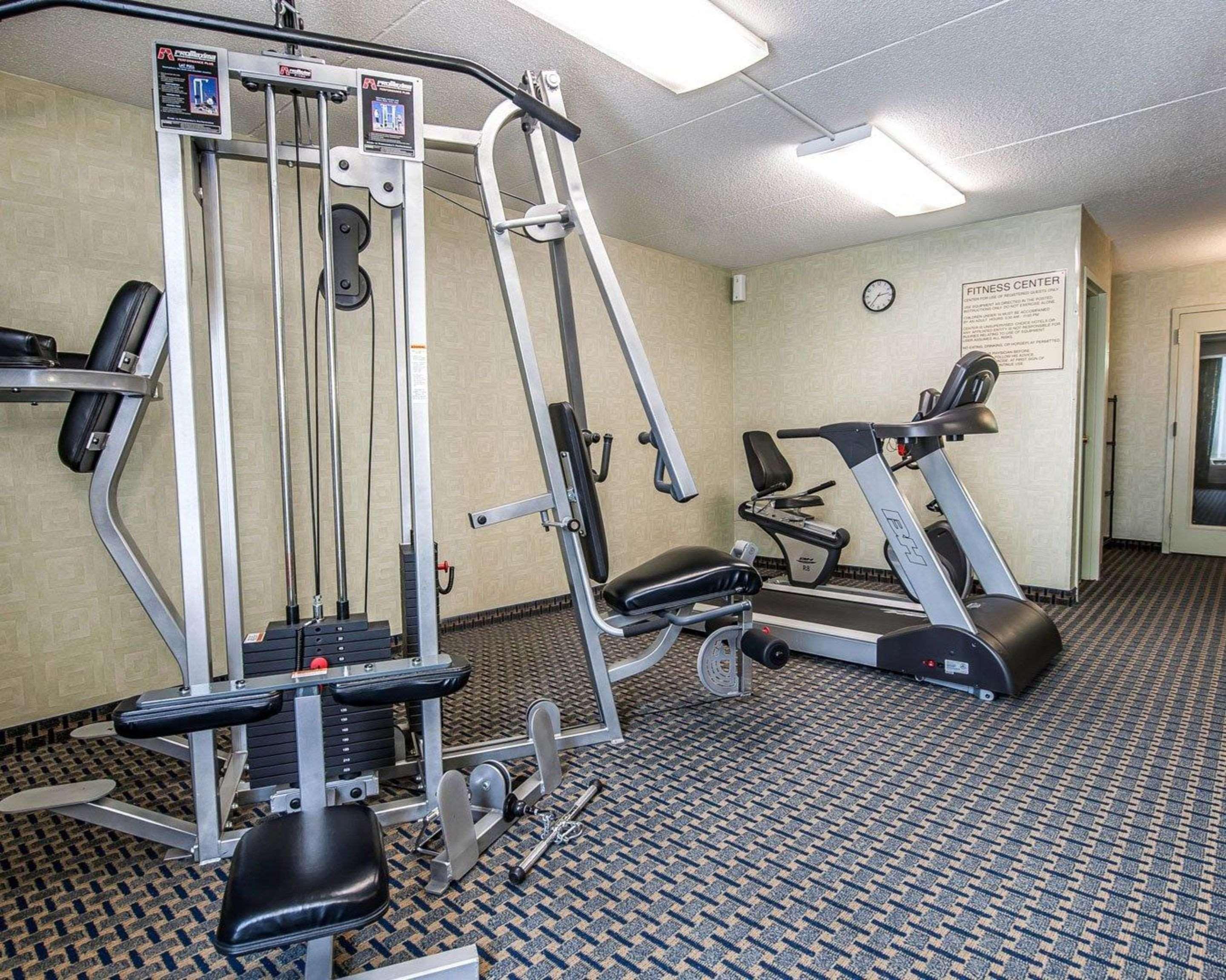 Quality Inn Terre Haute University Area Exterior photo