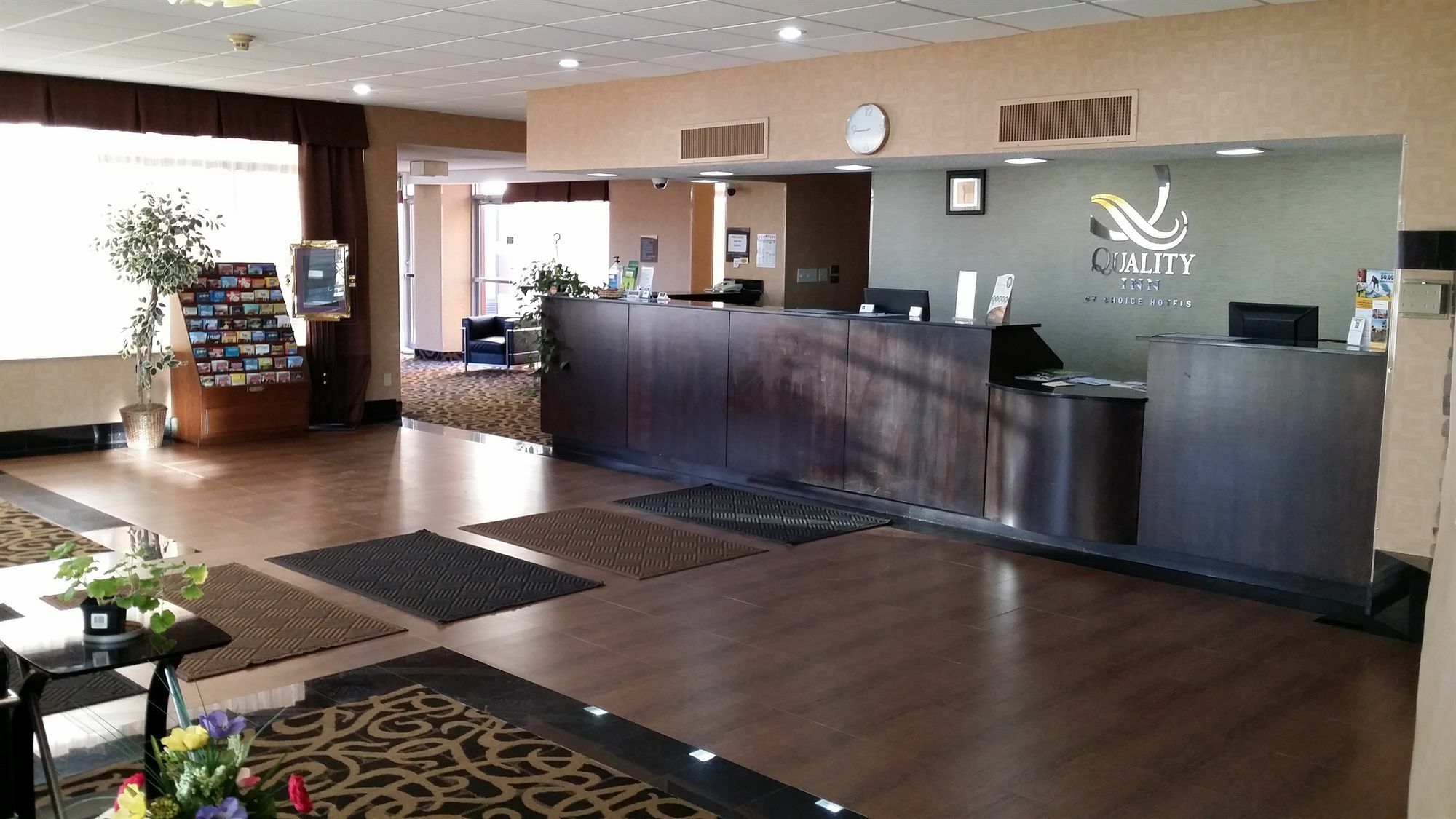 Quality Inn Terre Haute University Area Exterior photo